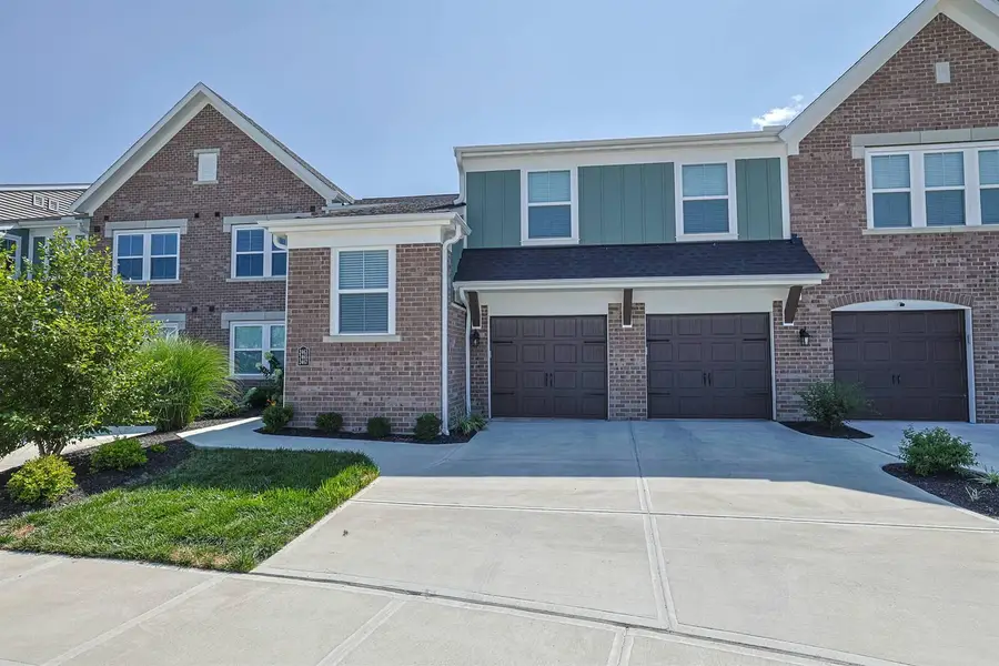 2467 Bella Ridge, Fort Mitchell, KY 41017 - #2