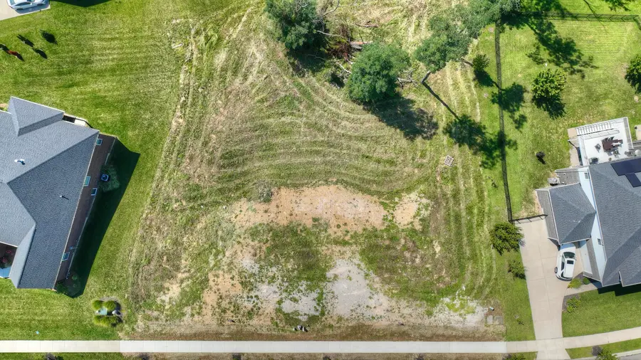 1032 Walburg Avenue, Villa Hills, KY 41017 - #3
