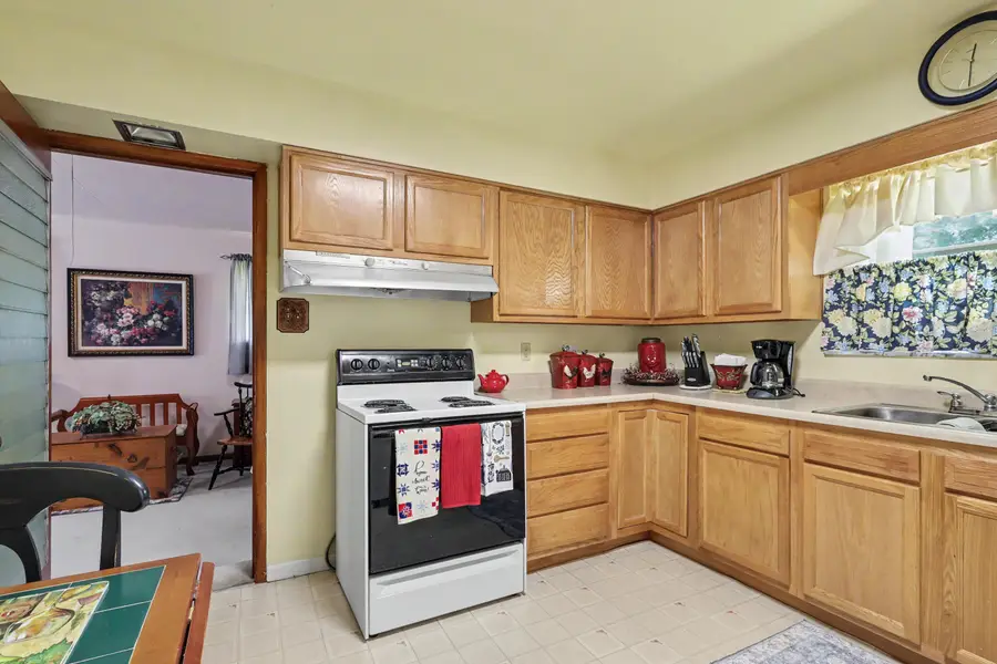 2196 Amsterdam Road, Villa Hills, KY 41017 - #2