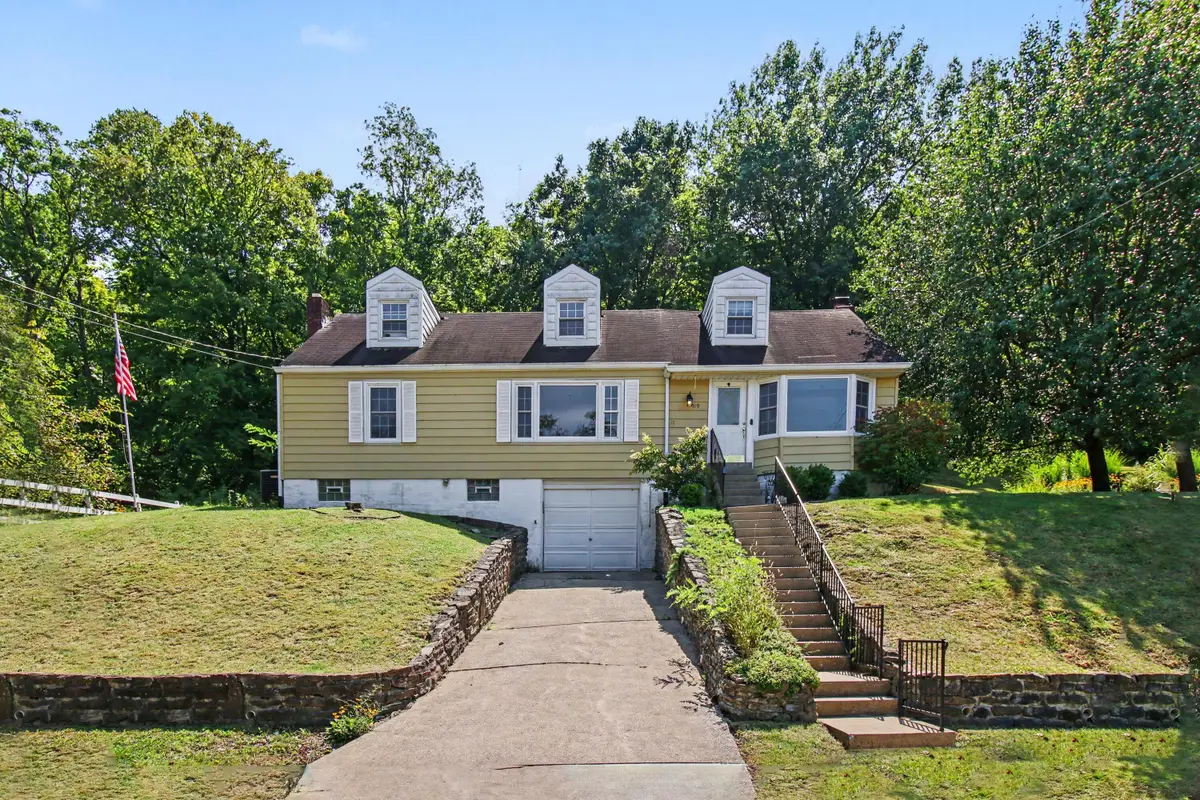 519 Cleveland Avenue, Taylor Mill, KY 41015 - #1