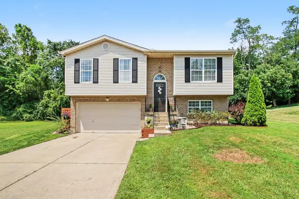 3392 Senate Place, Hebron, KY 41048