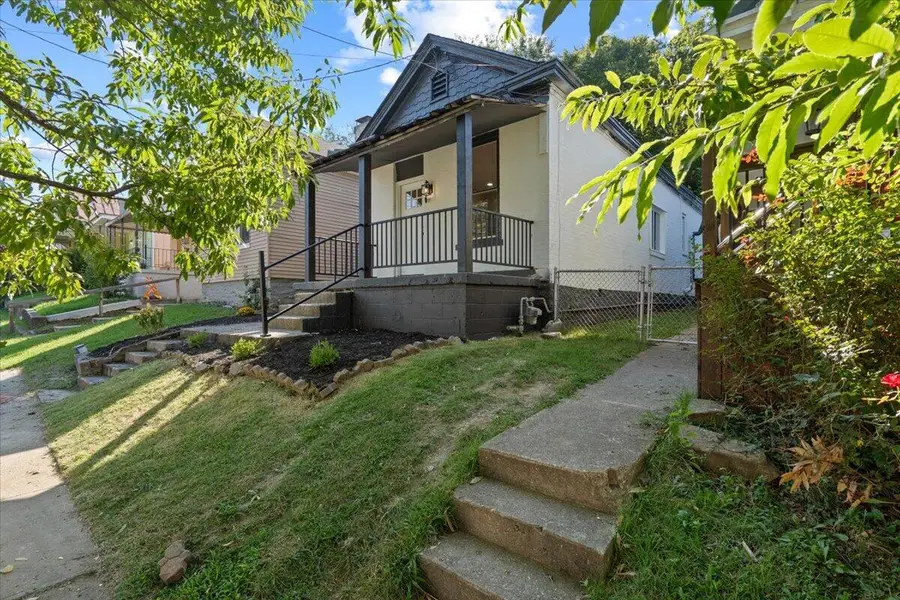 417 W 16th Street, Covington, KY 41014 - #2