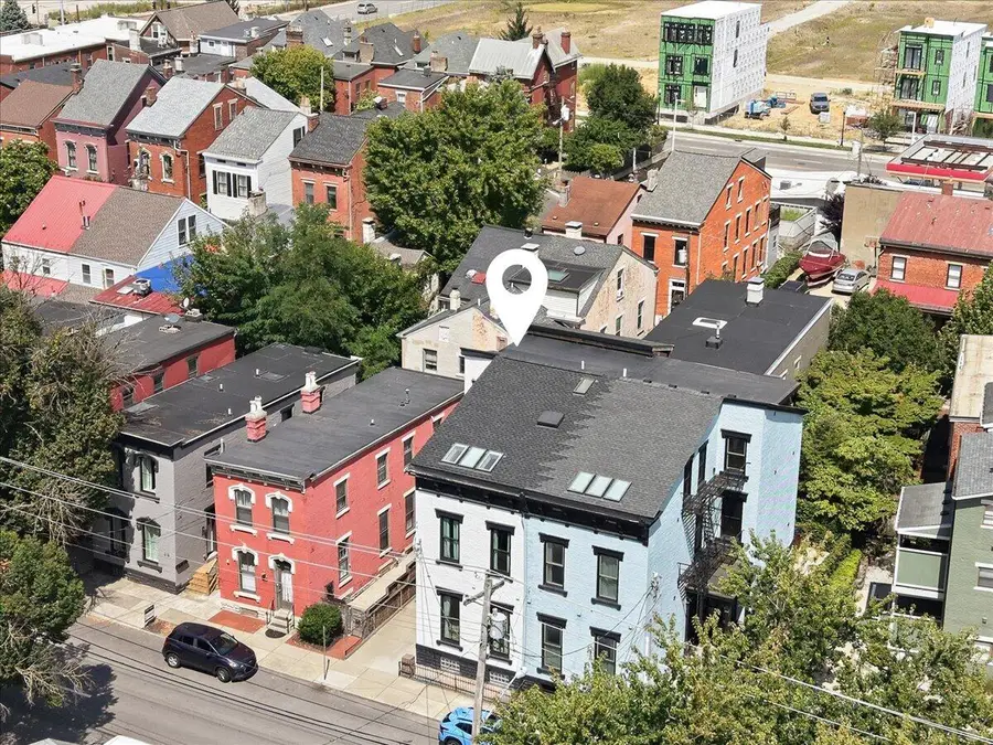 214 W 5th Street, Covington, KY 41011 - #3