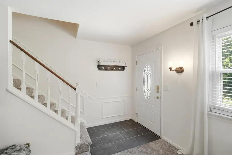 1821 Val Court, Burlington, KY 41005 - #3