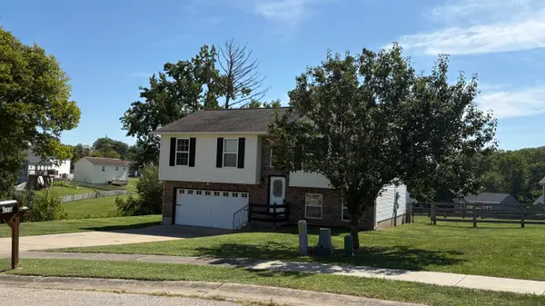 118 Summerfield Drive, Dry Ridge, KY 41035