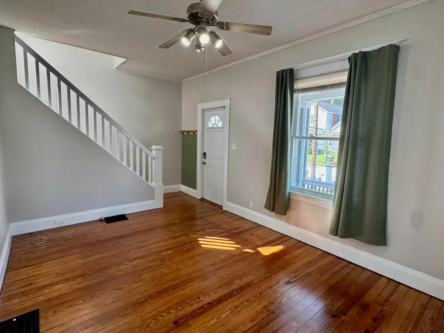 3802 Huntington Avenue, Covington, KY 41015 - #3