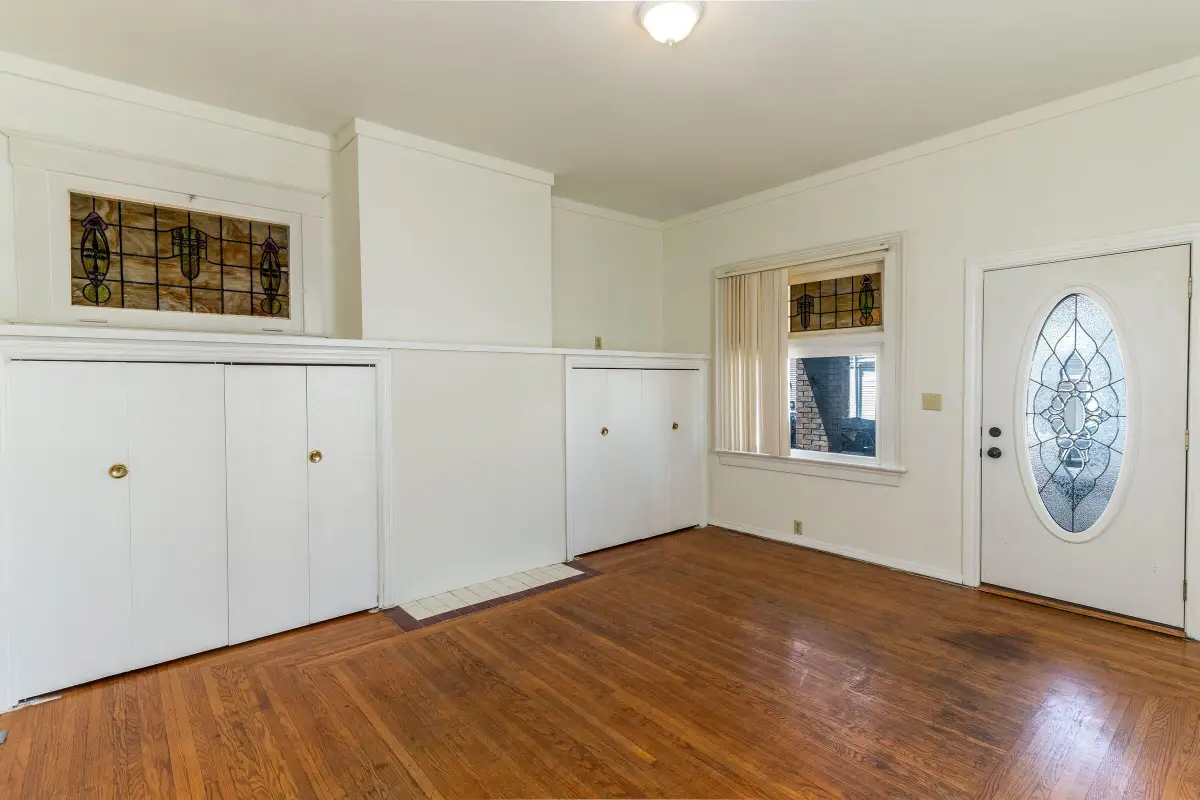 326 W 11th Street, Newport, KY 41071 - #1