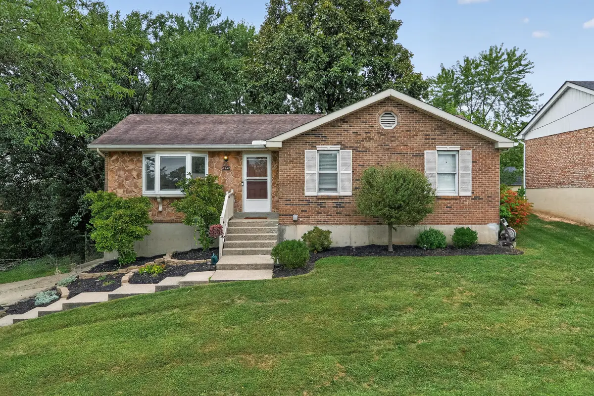 8542 Quinn Drive, Florence, KY 41042 - #1