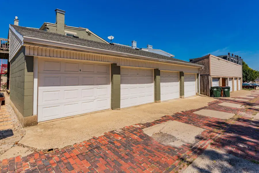109 E 8th Street, Covington, KY 41011 - #2