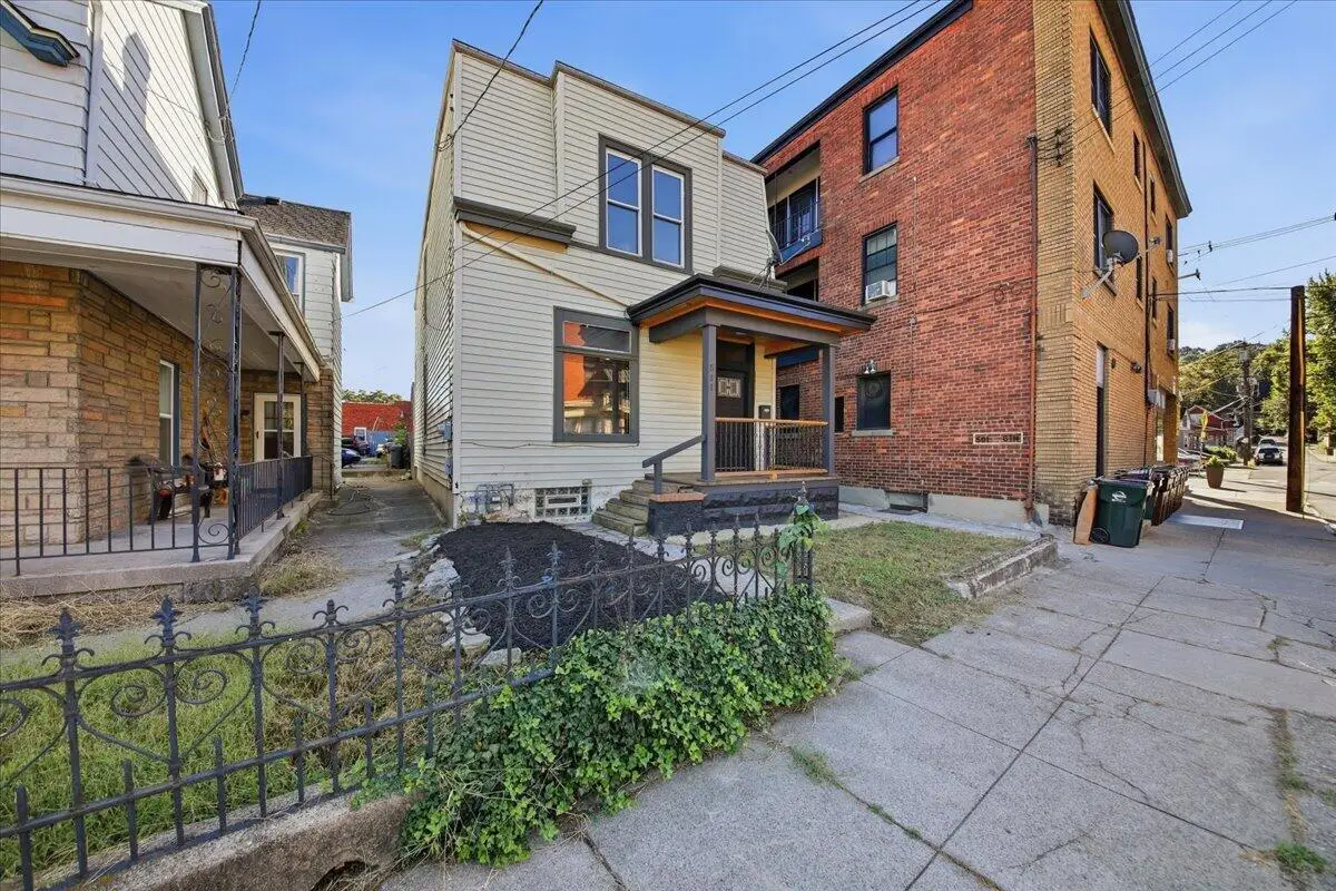 511 Mckinney Avenue, Dayton, KY 41074 - #1