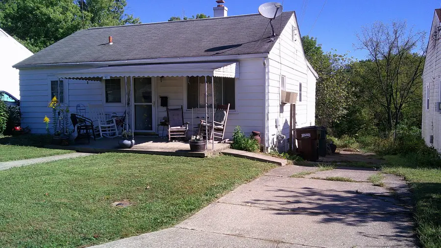 82 Sanders Drive, Florence, KY 41042 - #2