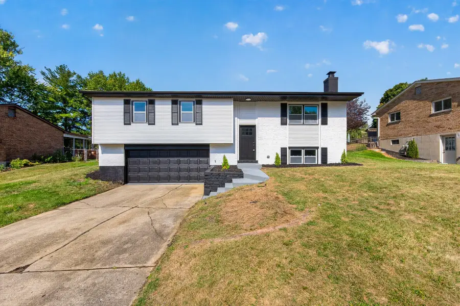2650 Valley Trails Drive, Villa Hills, KY 41017 - #2