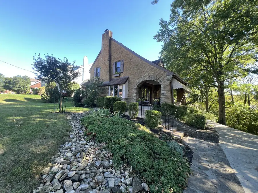 130 Dixie Place Place, Fort Thomas, KY 41075 - #2