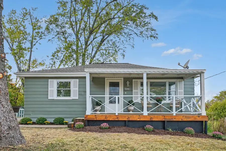 5849 Garden Road, Florence, KY 41042 - #2