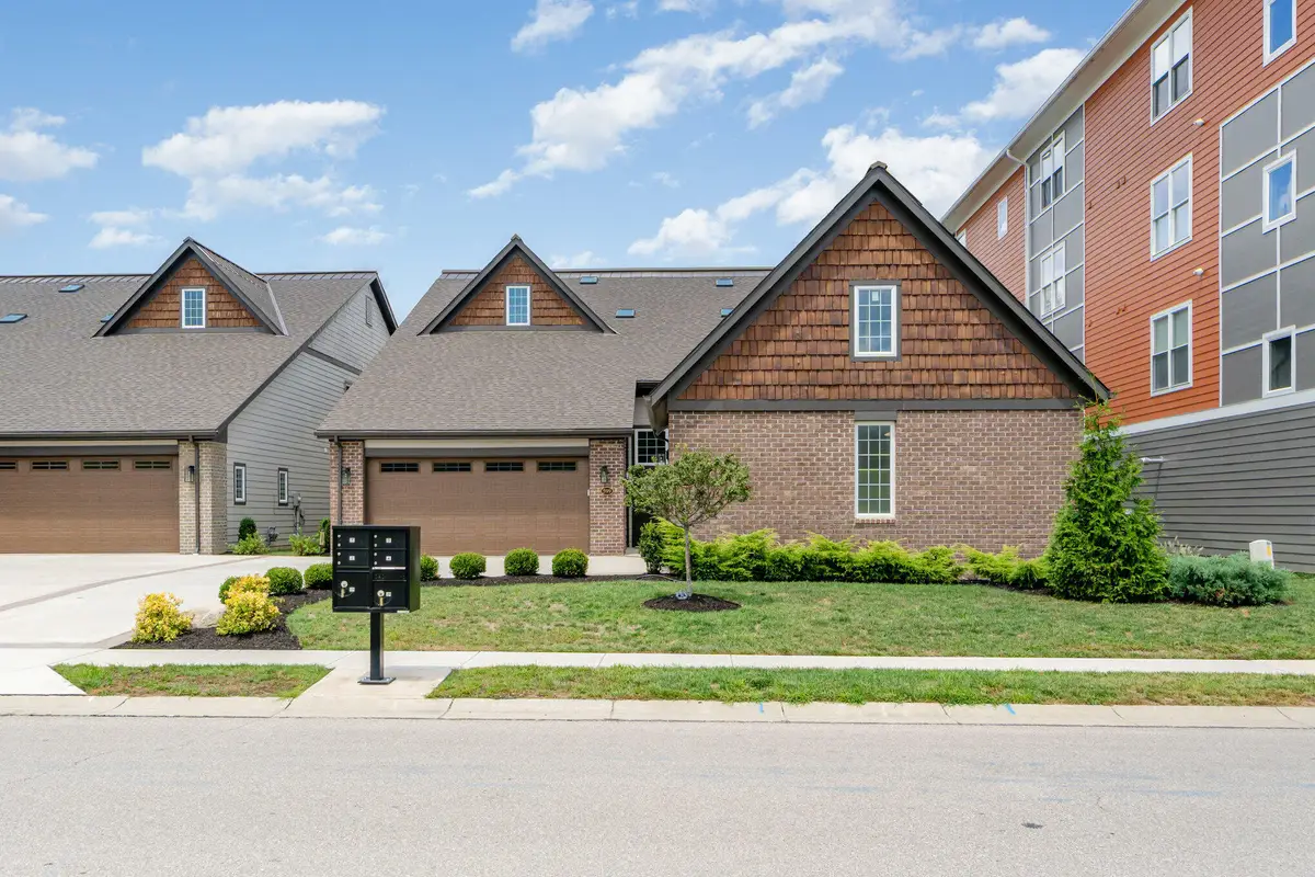 605 Manhattan Boulevard #202, Dayton, KY 41074 - #1