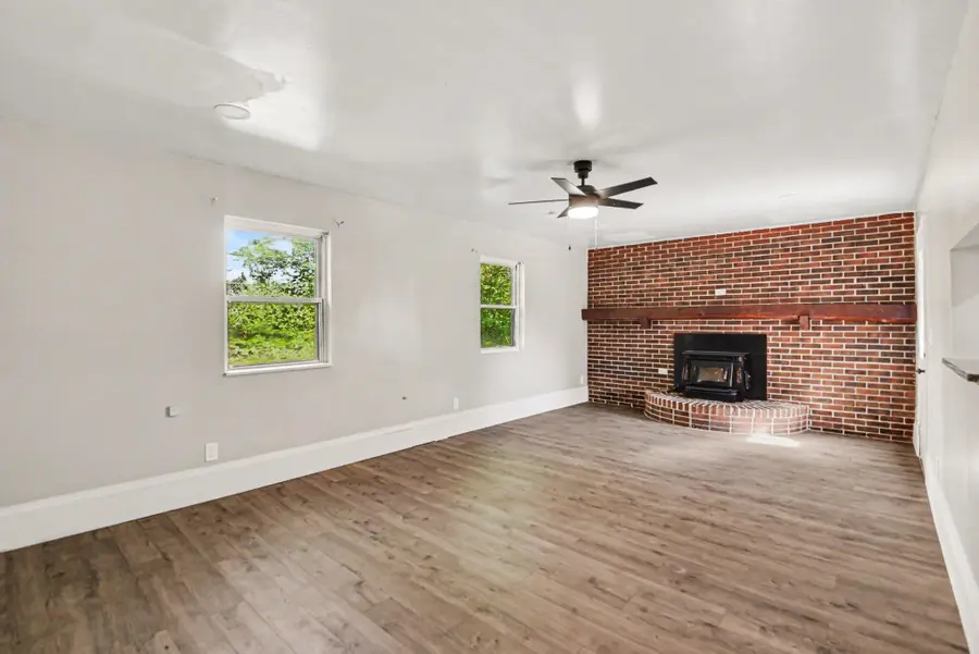 728 W 9th Street, Covington, KY 41011 - #3