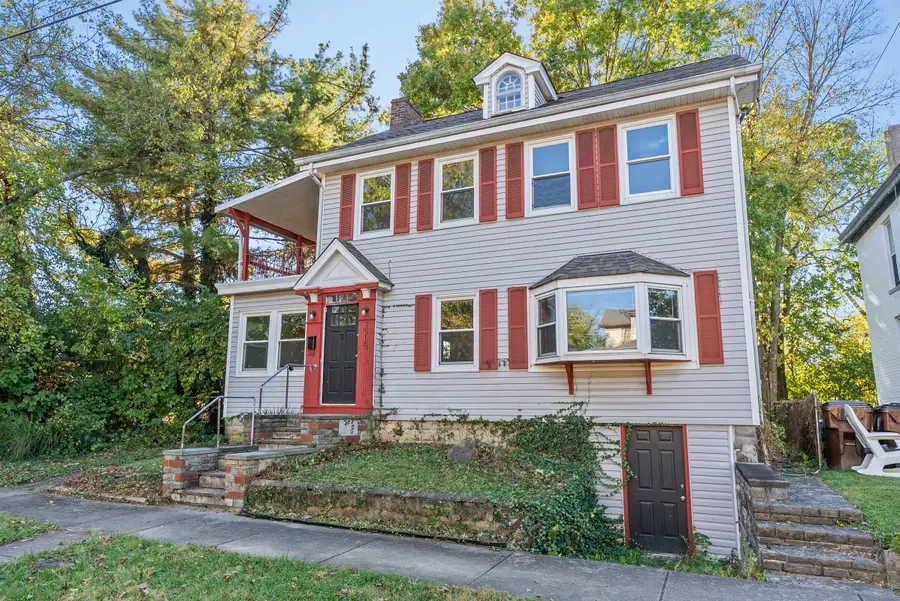3515 Carlisle Avenue, Covington, KY 41015 - #2