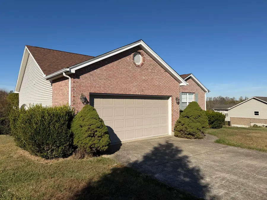 110 Saddlebrook Lane, Dry Ridge, KY 41035 - #2