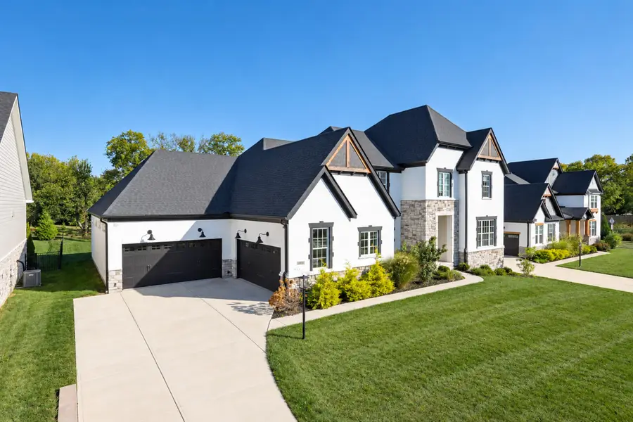 1013 Walburg Avenue, Villa Hills, KY 41017 - #2