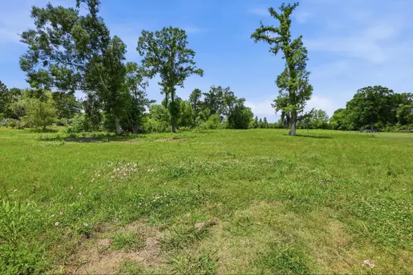 223 Chisholm Trail, Thibodaux, LA 70301