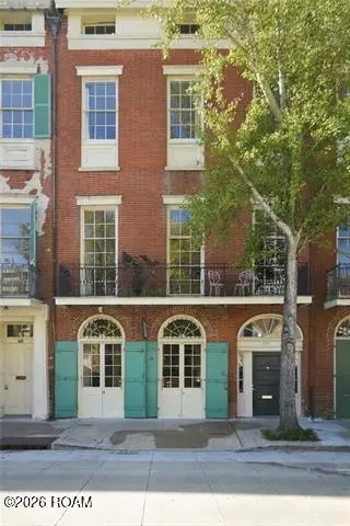 620 Julia Street, New Orleans, LA 70130