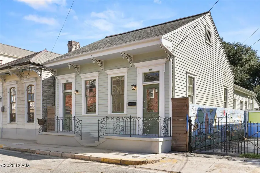 821 Port Street, New Orleans, LA 70117 - #2