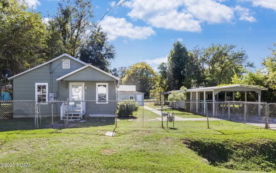 316 E Hill Street, Washington, LA 70589 - #3