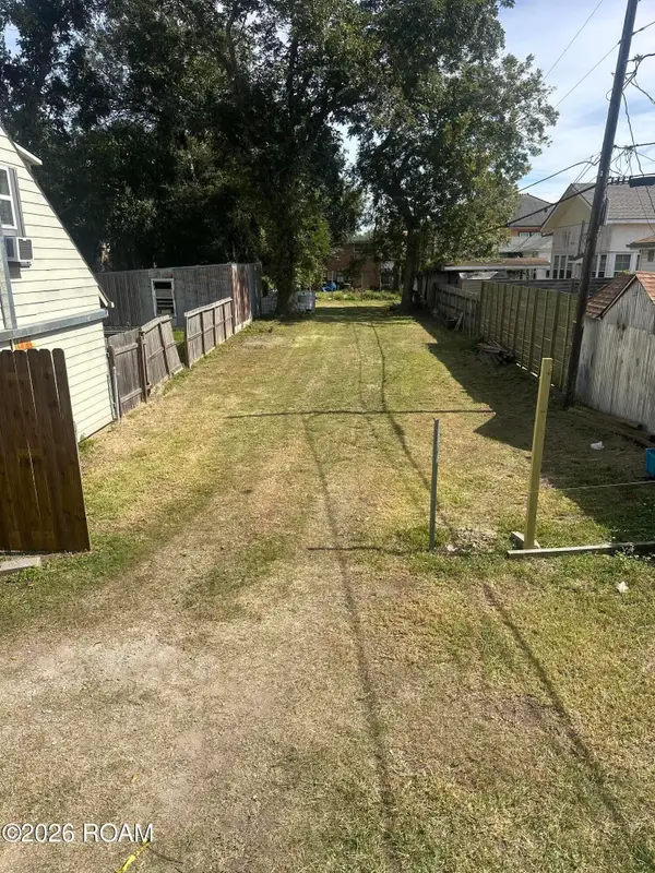 1910 N White Street, New Orleans, LA 70119