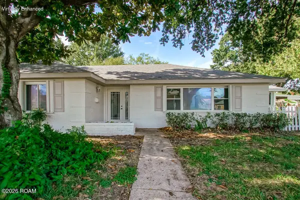 2108 Culotta Street, Chalmette, LA 70043