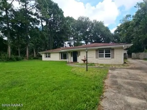 127 Plantation Drive, New Iberia, LA 70563