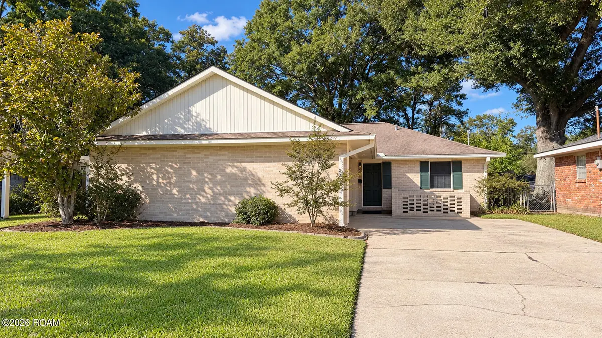 11423 E Black Oak Drive, Baton Rouge, LA 70815 - #1
