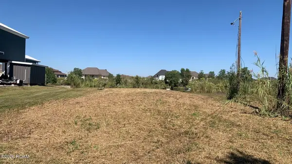 294 Lakeview Drive, Slidell, LA 70458