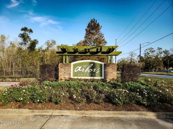17 Arbor Lane, New Orleans, LA 70131