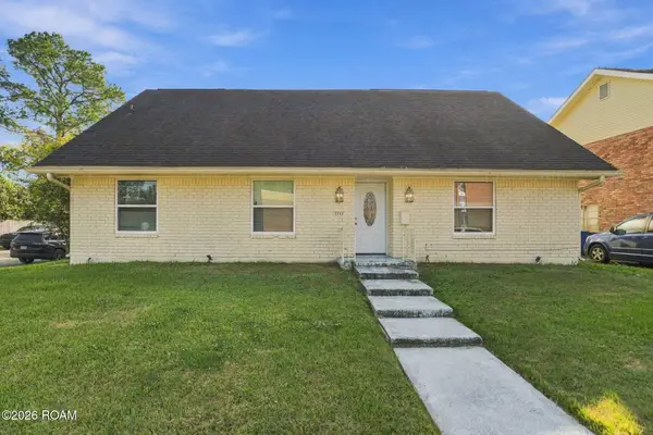 3743 Tall Pines Drive, New Orleans, LA 70131