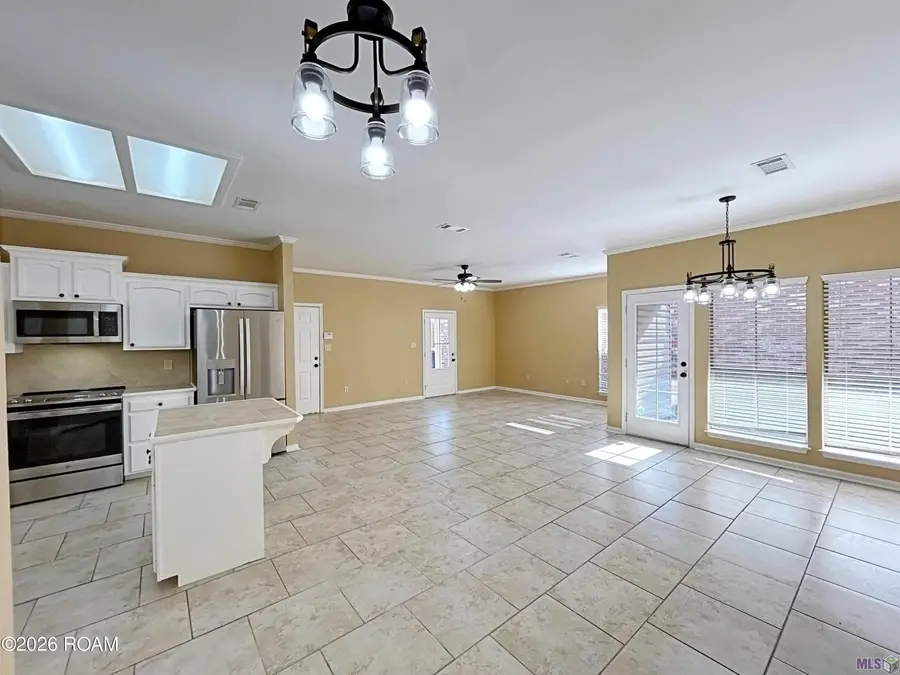 2058 Fountain Avenue, Baton Rouge, LA 70810 - #3