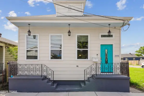 2005 Port Street, New Orleans, LA 70117