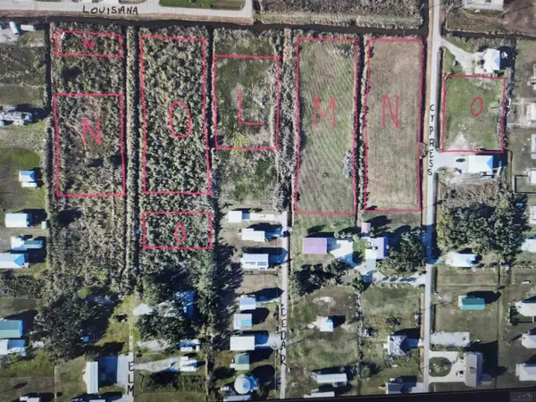 Lot 8 Sq N Elm, Grand Isle, LA 70358