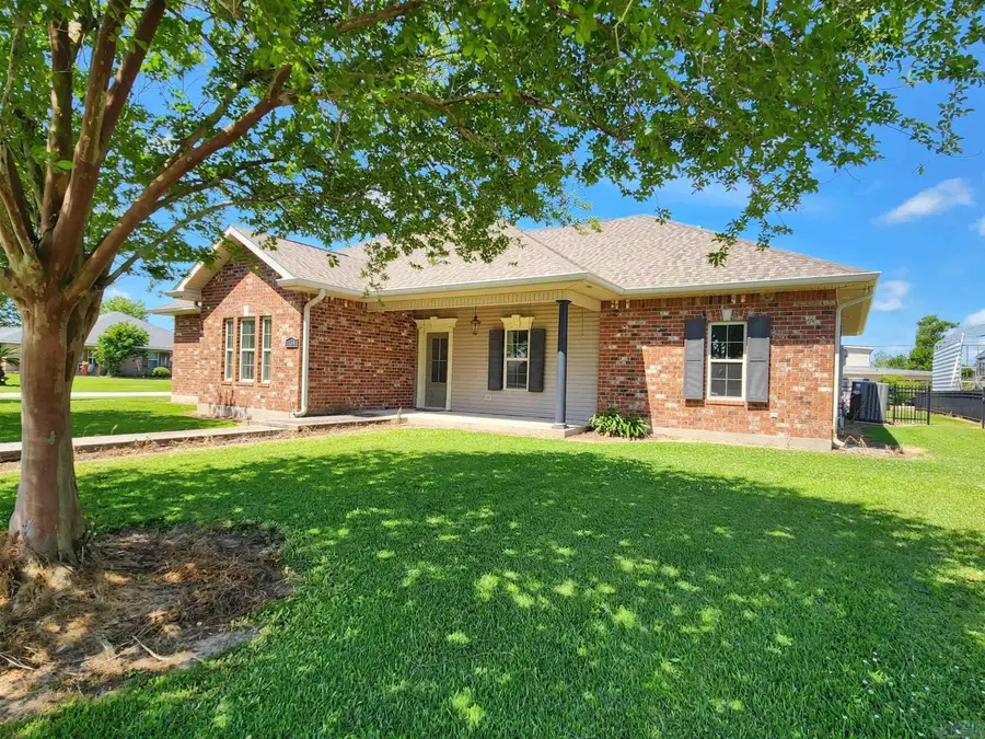 134 Octavia St, Larose, LA 70373 - #2