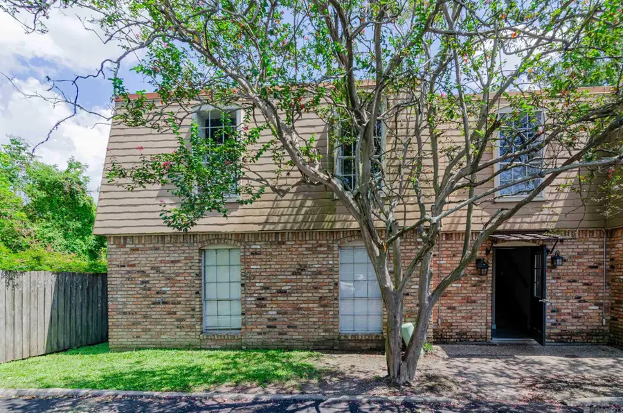 2100 College, Baton Rouge, LA 70808 - #2
