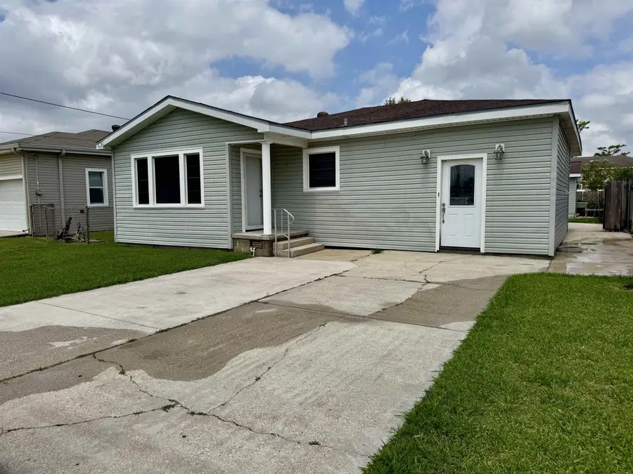 1612 Maple St, Morgan City, LA 70380 - #2