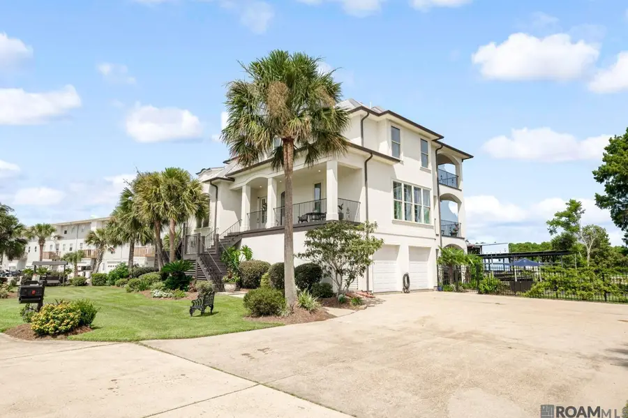 33075 Rivergate Cir, Springfield, LA 70462 - #2