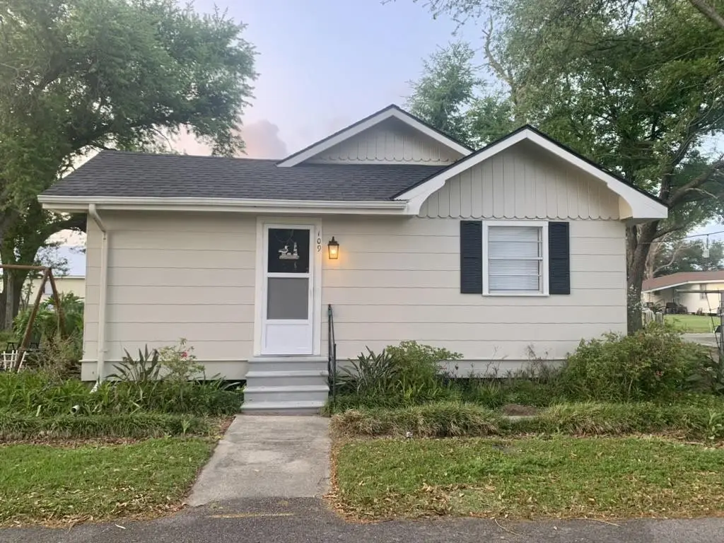 109 East 136th Street, Galliano, LA 70354 - #1
