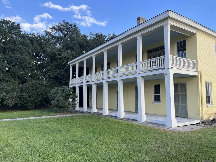 57845 Plaquemine St, Plaquemine, LA 70764 - #3