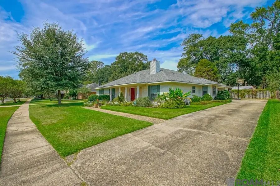 1007 Oak Hills Pkwy, Baton Rouge, LA 70810 - #2