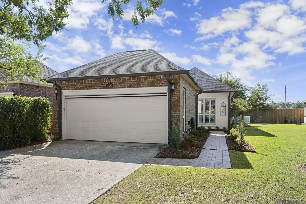 5380 Courtyard Dr, Gonzales, LA 70737 - #1