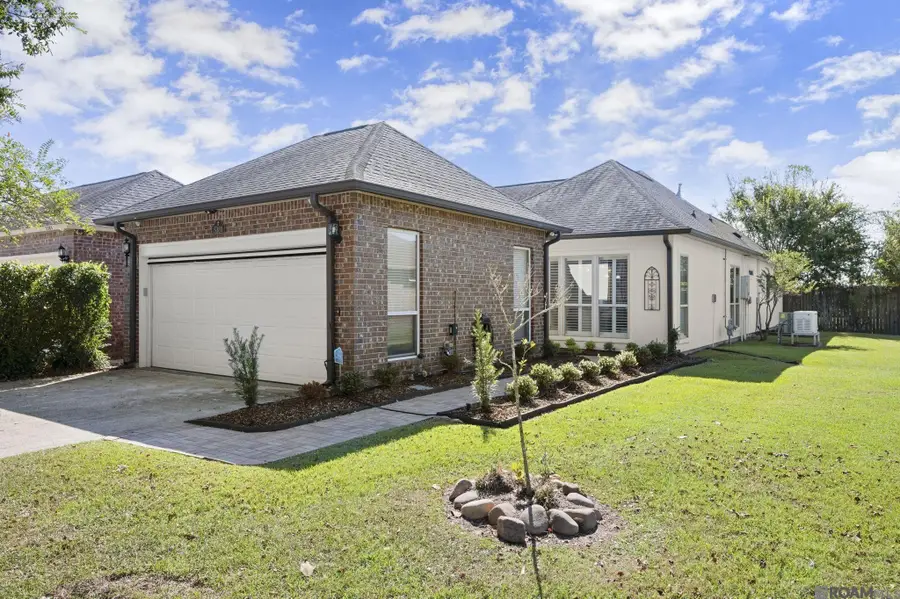 5380 Courtyard Dr, Gonzales, LA 70737 - #2