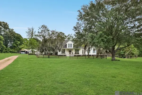 22658 Sutter Ln, Zachary, LA 70791