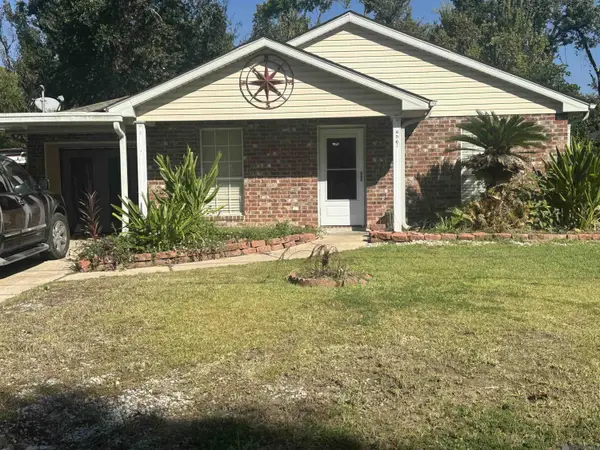 656 Magnolia Ave, Laplace, LA 70068