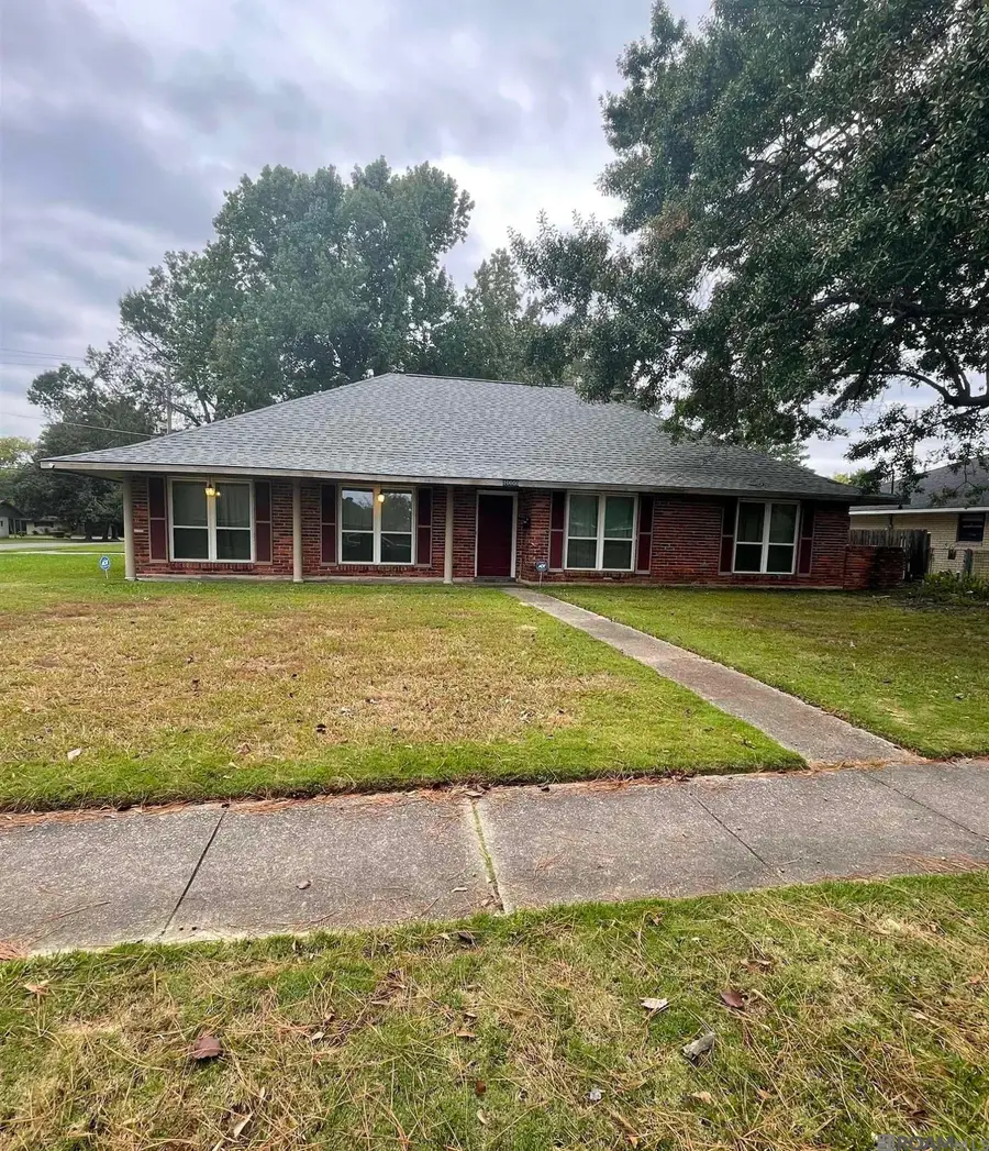 10000 E Pomona Dr, Baton Rouge, LA 70815 - #2