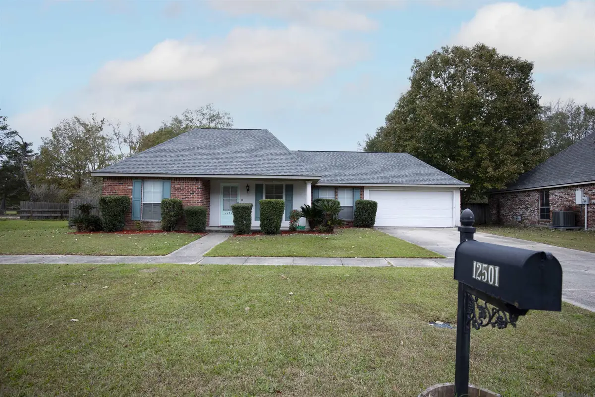 12501 Hidden Ridge Dr, Walker, LA 70785 - #1